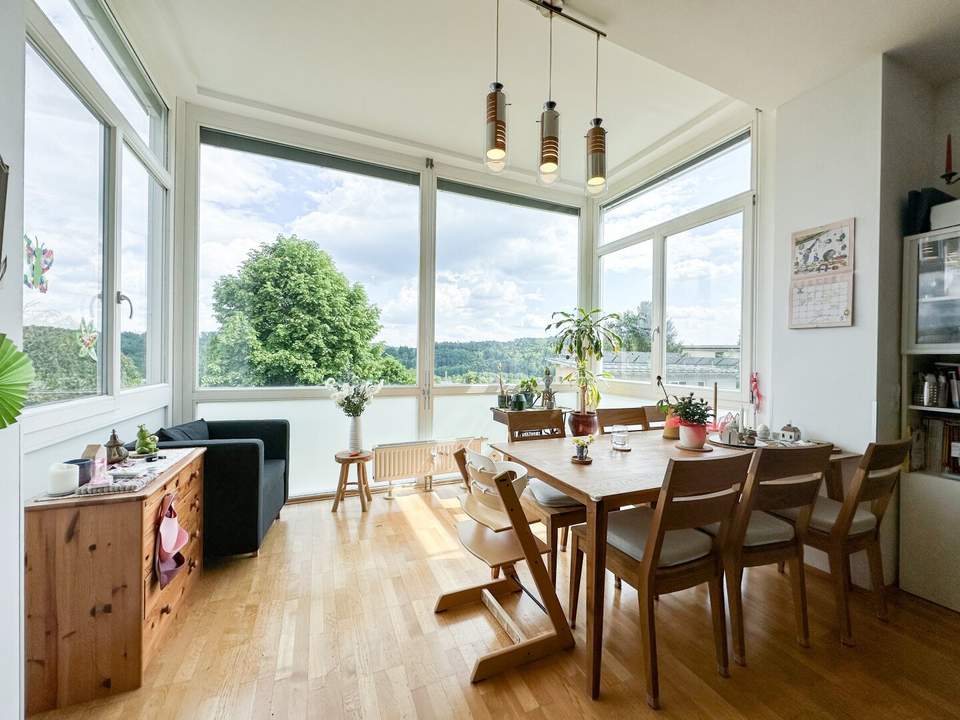 Ruhige 3-Zimmer-Wohnung mit Blick ins Grüne & PKW-Stellplatz