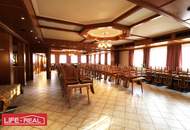 Gasthaus / Restaurant in Aussichtslage mit Gastgarten zu verpachten: optional Festsaal, Zimmer, Eisstockbahn