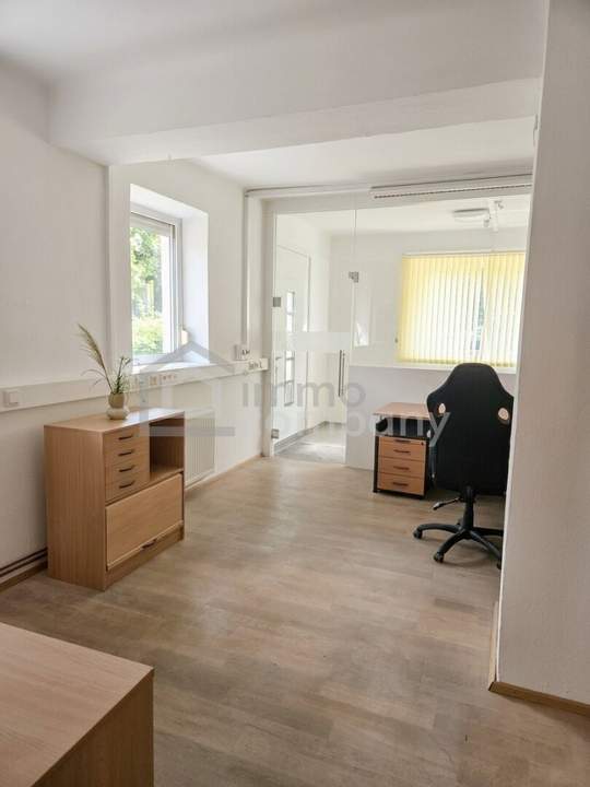 Helles & geräumiges 27 m² Büro – bei Bedarf flexibel erweiterbar