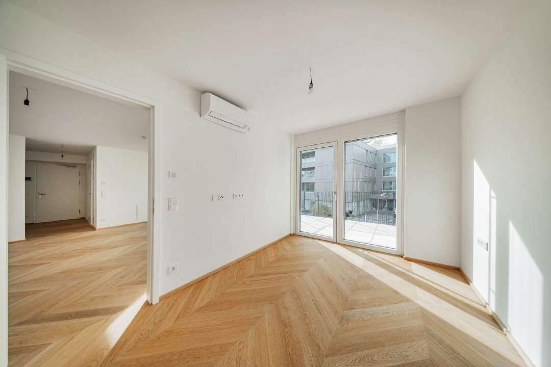 STOCK IM WEG - Exklusives Dachgeschosswohnung mit Sonnenbalkon