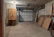 Entzückender Bungalow mit 2 Garagen