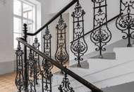 IMPOSANTE ALTBAUWOHNUNG MIT BALKON UND TRAUMBLICK AUF DIE KIRCHE II PRESTIGE UND ELEGANZ II WOHNEN IM DENKMALGESCHÜTZEN MÖDLINGER STADTJUWEL II FUSSGÄNGERZONE