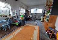 Einzigartiges, schönes und großzügiges Haus mit 62m² ehem. Schmiede, schönem ebenen Grund, in begehrter Lage