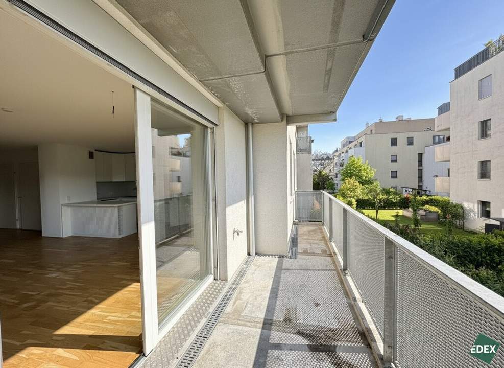 Attraktive 4-Zimmer Wohnung mit Balkon nahe der Siemens AG