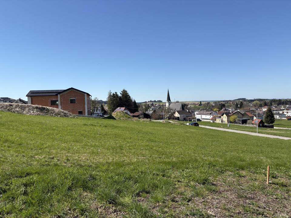 Aufgeschlossenes Baugrundstück in schöner Lage