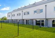 Hochwertiges Reihenhaus (Ziegelmassivbau) mit 4,5 Zimmern, Eigengarten, Dachterrasse, Keller u. Garagenplatz, provisionsfrei!
