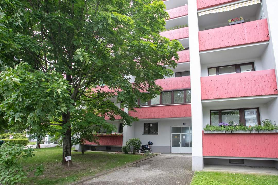 ! ! Neuer Preis ! ! Nette 2 Zimmerwohnung in Krems-Stadtteil Mitterau