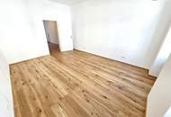 Altbau mit Upgrade! Erstbezug nach Sanierung in ruhiger Seitengasse! Clever geschnitten + Gut angebunden + Schönes Altbauhaus! Worauf warten Sie noch?
