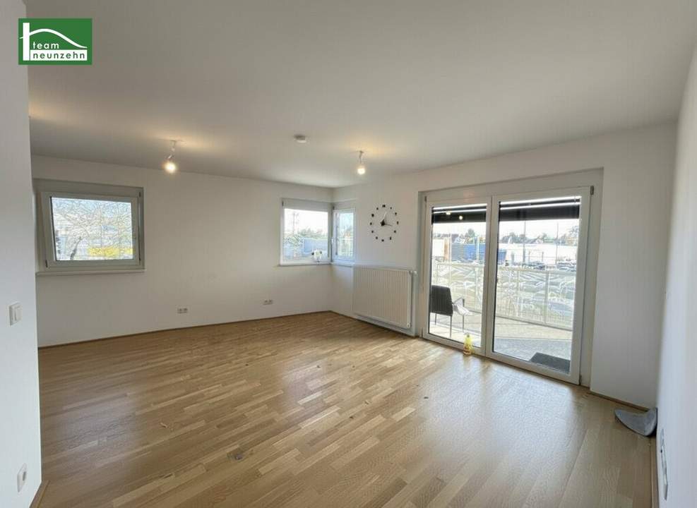 LEO 131 - Sonnige Eck-Wohnung mit großem Balkon und Einbauküche - U6 und S-Bahn Floridsdorf in 4 Busstationen