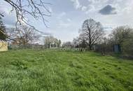 Grundstück mit Entwicklungspotenzial – Nähe zur Stadt Baden