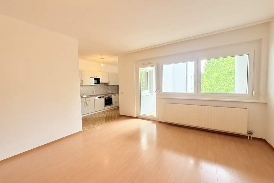 Helle 3-Zimmer-Wohnung mit Loggia, Stellplatz & Aufzug in attraktiver Lage von Eisenstadt, Wohnung-miete, 1.100,00,€, 7000 Eisenstadt(Stadt)
