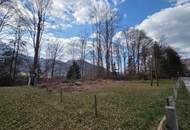 Ein nettes kleines Haus mit großzügigem Grund in sonniger Lage im Ortsteil von Mooslandl!