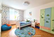 LICHTDURCHFLUTETE 3-4 Zimmerwohnung mit perfekter VERKEHRSANBINDUNG - WG-GEEIGNET