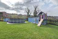 Sehr gepflegtes Wohnhaus mit separaten Nebengebäude und Langcarport in ländlicher und sonniger Sackgassenlage