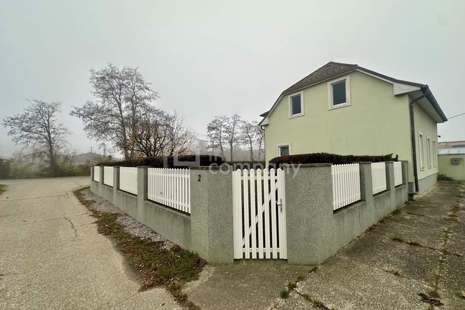 Einfamilienhaus auf großem Eckgrundstück Nähe Wien!, Haus-kauf, 680.000,€, 2201 Korneuburg