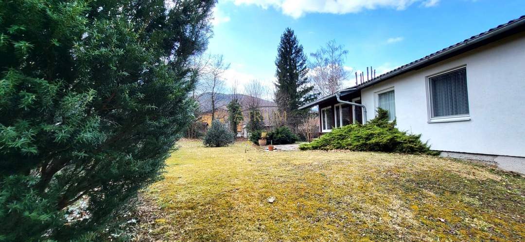 Idylisches 90m² Einfamilienhäuschen auf eine 1170m² großem Grundstück