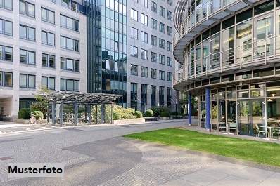 Hochgelegene 2-Zimmer-Wohnung mit Balkon und großartiger Aussicht, Gewerbeobjekt-kauf, 500.000,€, 1030 Wien 3., Landstraße