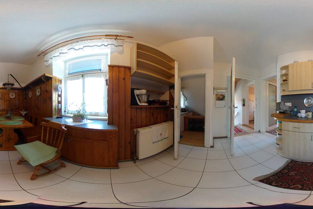 Charmantes Einfamilienhaus mit Traumgarten auf 435 m² Grundstück in 1100 Wien