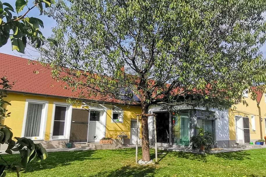 SONNIGE WOHLFÜHLOASE MIT POOL UND EIGENER GÄSTE-EINHEIT, Haus-kauf, 650.000,€, 2421 Neusiedl am See
