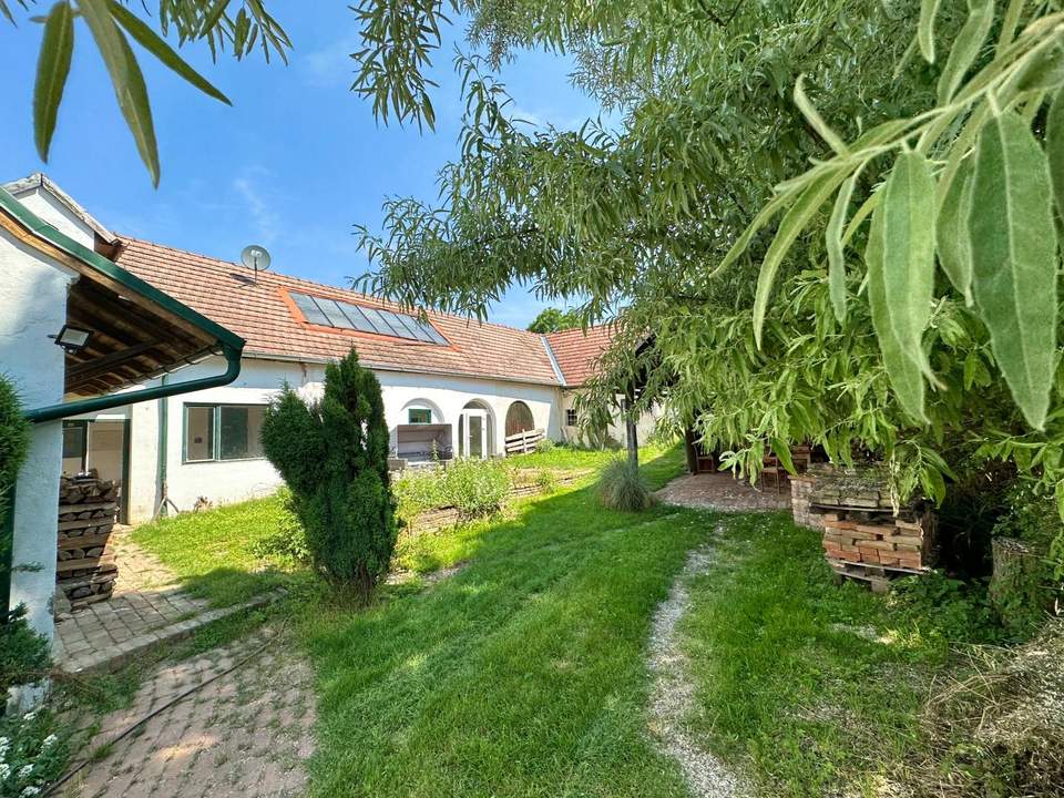 Naturnah wohnen – Eigentumswohnung in 3-Parteienhaus zu verkaufen!
