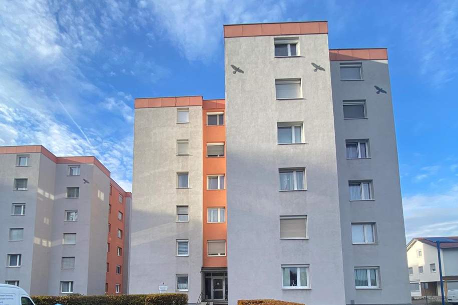 2-Zimmerwohnung mit Loggia und eigener Garage im Kurort! SANIERBAR!!, Wohnung-kauf, 119.000,€, 4701 Grieskirchen