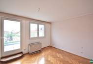 Sanierungsbedürftige Eigentumswohnung mit großzügiger Terrasse