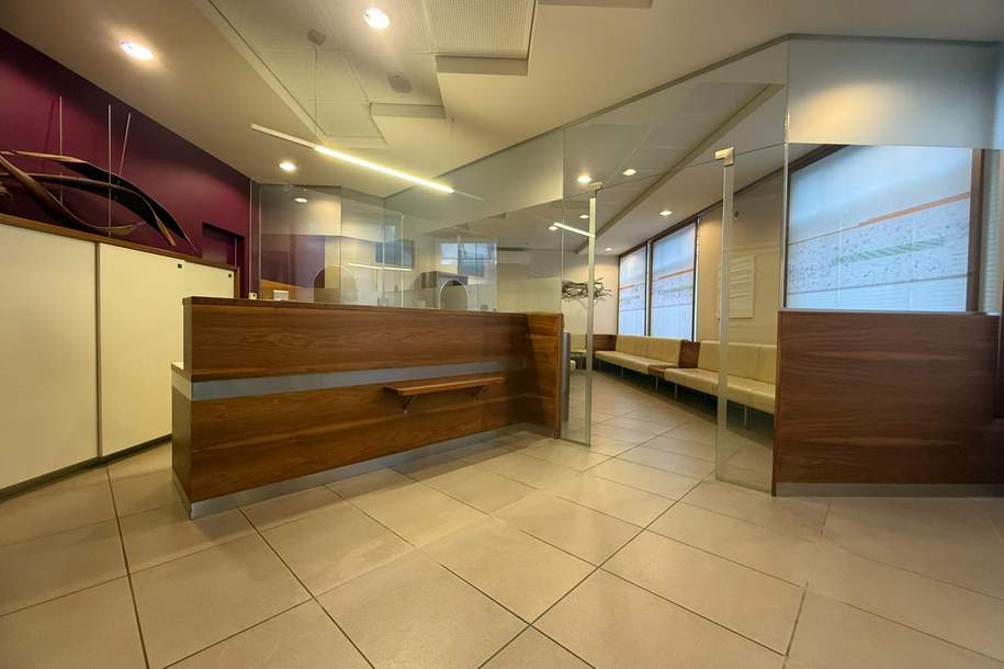 *** Standort mit Weitblick! Perfekte Gewerbefläche zu vermieten! ***, Gewerbeobjekt-miete, 2.013,00,€, 8605 Bruck-Mürzzuschlag
