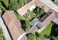 WUNDERSCHÖNER, UNEINSICHTIGER GARTEN mit BESTANDSGEBÄUDE und STADL UNWEIT von WIEN ... in absoluter Ruhelage