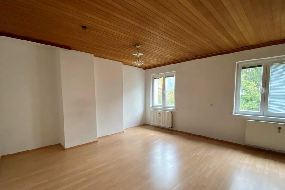 3,5-Zimmer-Wohnung mit Balkon in den Innenhof in Graz Gösting!, Wohnung-kauf, 152.000,€, 8051 Graz(Stadt)