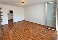 Eigentumswohnung mit ca. 84 m² Wohnfläche und dreifachverglaste Fenster mit Außenrollläden!