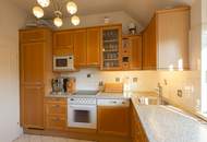 Geweygasse - 3 Zimmer DG mit 2 Balkonen und parkähnlichem Gemeinschaftsgarten