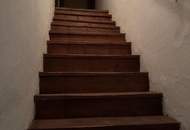 Gelegenheit! Sehr gepflegter Landsitz mit großem Wirtschaftsgebäude