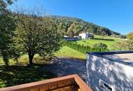 Großes Haus mit 2 Wohneinheiten und schönem Garten in ruhiger Lage in Neuhaus