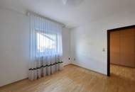 Bungalow mit Wintergarten, Pool und Doppelgarage!