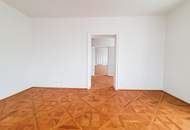 Prachtvoller Altbau mit Blick über den Stadtpark / Ring