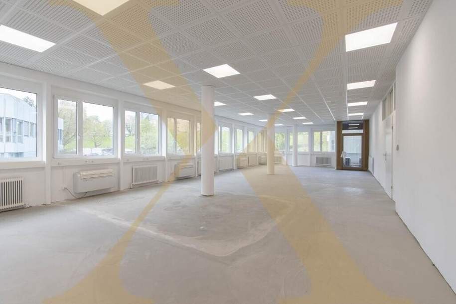 Klimatisierte und zentrale Bürofläche mit Parkplätzen in der Linzer Innenstadt zu vermieten!, Gewerbeobjekt-miete, 2.278,87,€, 4020 Linz(Stadt)