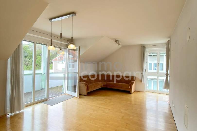4 Zimmer Dachgeschosswohnung in Krems mit Balkon, Kellerabteil und Garage, Wohnung-kauf, 460.000,€, 3500 Krems an der Donau(Stadt)