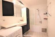 2 Zimmer + Loggia mit tollem Ausblick (4. Liftstock) + separate Küche, Garagenplatz inkl.