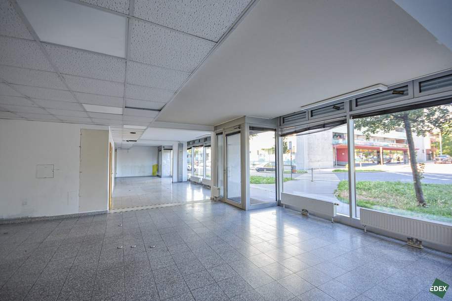 Geschäftsfläche – 310 m² am Erlaaer Platz, Gewerbeobjekt-miete, 3.966,90,€, 1230 Wien 23., Liesing