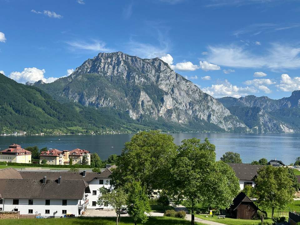 Traunsee - Wunderschöner Baugrund mit unverbaubarem See- und Bergblick (Provisionsfrei)
