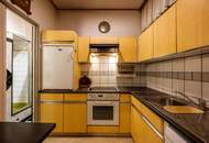 ++NEU++ Renovierungsbedürftige 3-Zimmer Altbauwohnung in guter Lage!!
