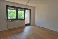 Sonnige 3 Zimmer Wohnung mit Balkon und Garage!
