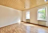 360 TOUR // KLASSISCHE ALTBAUWOHNUNG