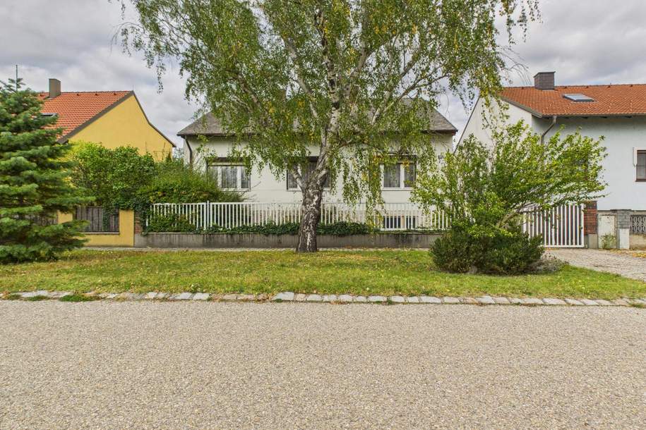 Viel Raum, viel Grün, viel Potenzial – Solides Einfamilienhaus in Apetlon, Haus-kauf, 199.000,€, 7143 Neusiedl am See