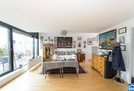 Lichtdurchfluteten Dachgeschoß-Maisonettewohnung mit traumhafter Terrasse und Grünblick!