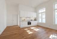 ÜBER 4 METER RAUMHÖHE II PRESTIGE UND ELEGANZ II WOHNEN IM DENKMALGESCHÜTZEN MÖDLINGER STADTJUWEL II FUSSGÄNGERZONE