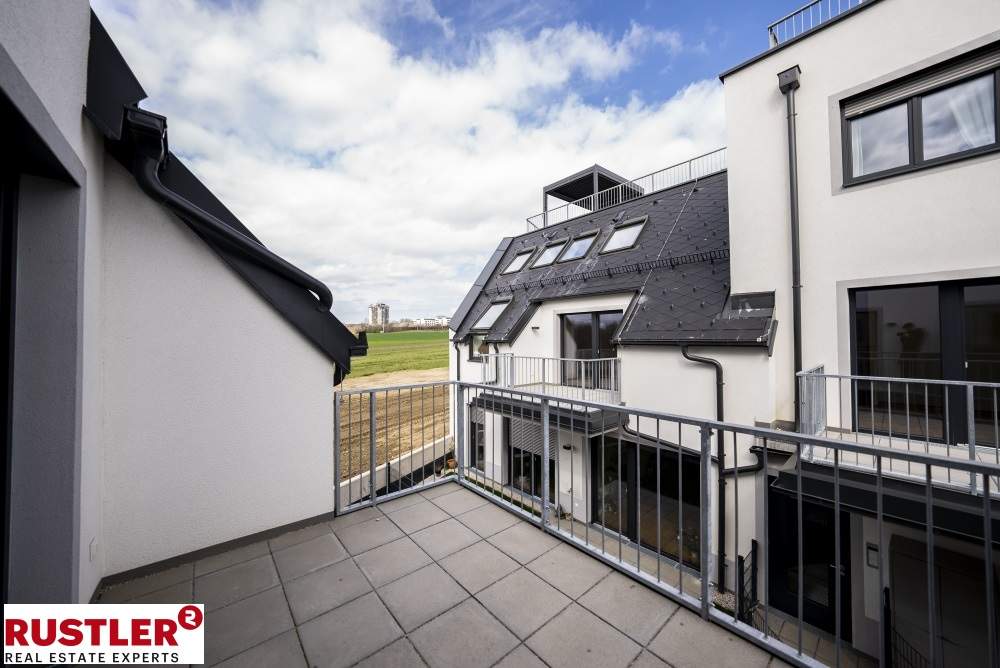 Hofsetige 2-Zimmerwohnung mit einladender Terrasse | Erstbezug im Grünen | Provisionsfrei!