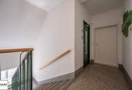 *ab 15.8.* Gut aufgeteilte, helle Dachgeschosswohnung (~ 104 m²) in der Gerlgasse mit vielen Extras!