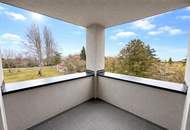 "Wohnung mit Balkon und Parkplatz"