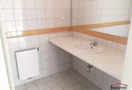 Teilweise Hofruhelage - Helle 2-Zimmerwohnung mit Terrasse und Weitblick (Mietbeginn 01.04.2026)